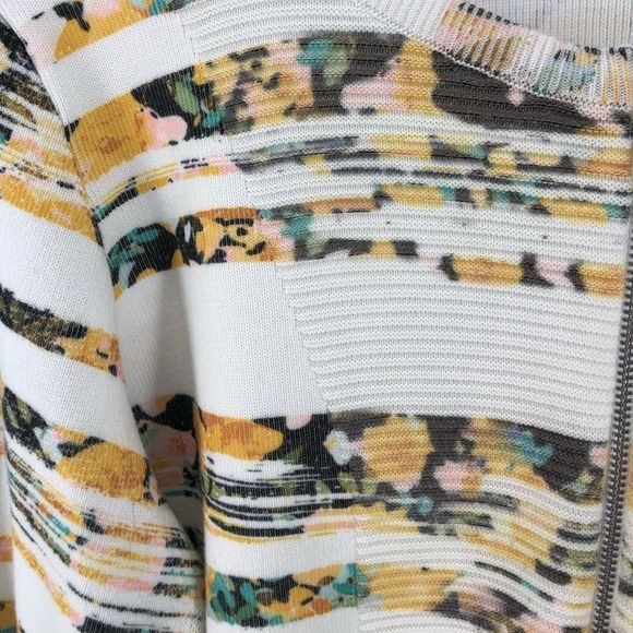 Moth Anthropologie White Array Floral Striped Zip Up Knit Cardigan Sweater - Picture 4 of 11